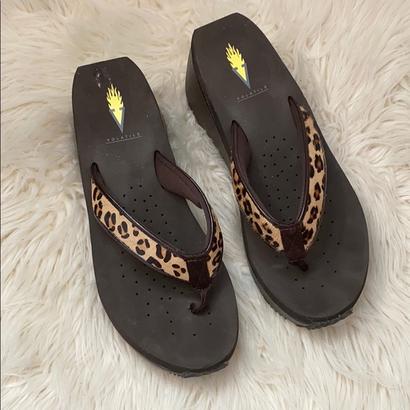 🌺Volatile wedge sandals